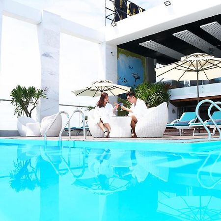 Le Hoang Beach Hotel Danang Extérieur photo