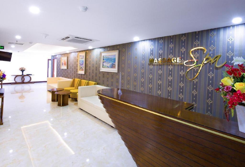 Le Hoang Beach Hotel Danang Extérieur photo