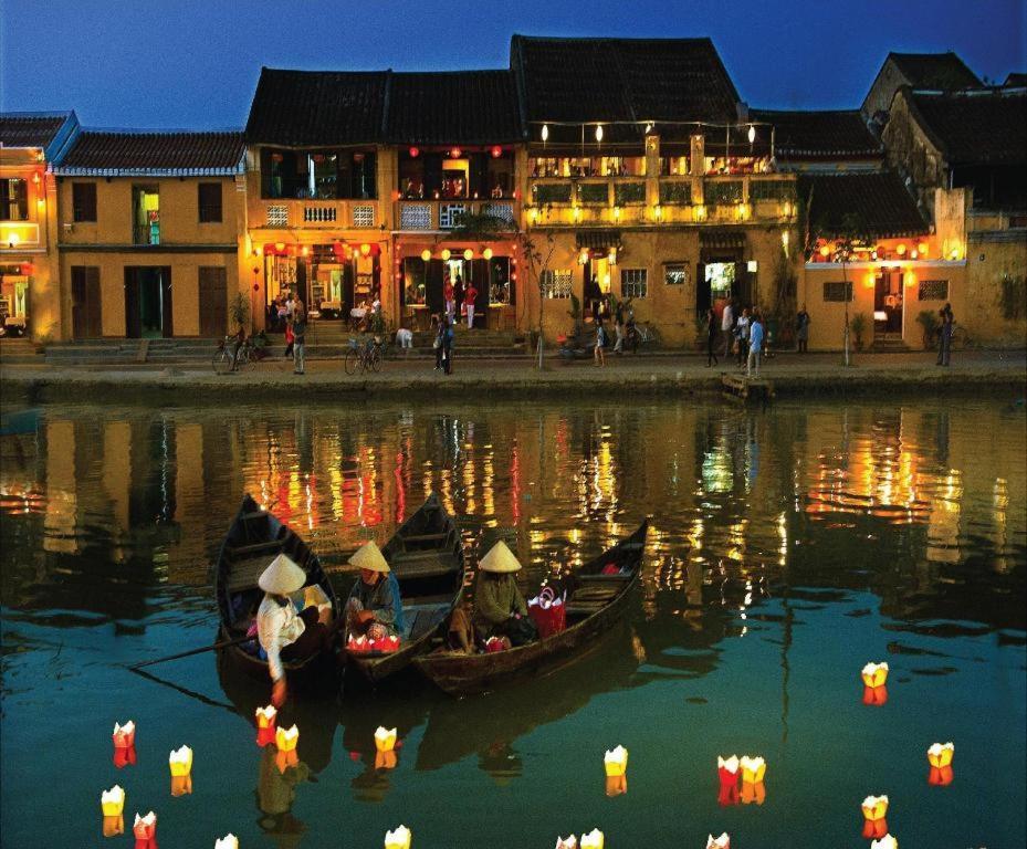 Le Hoang Beach Hotel Danang Extérieur photo