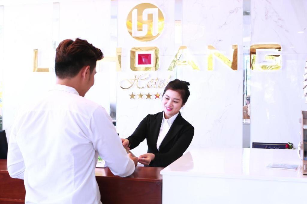 Le Hoang Beach Hotel Danang Extérieur photo